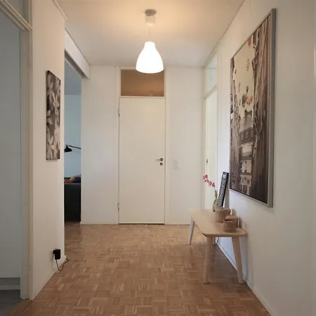 Spacious For 6 Daire Espoo